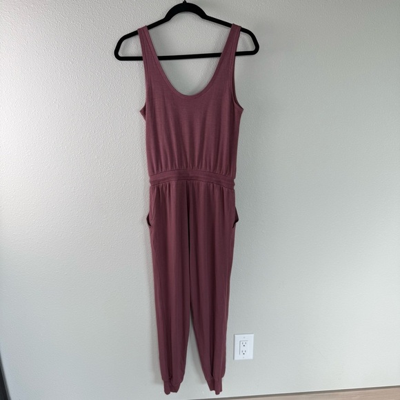 Athleta Balance Jumpsuit Tawny Rose Women’s Size XXS Active Casual - Picture 14 of 16